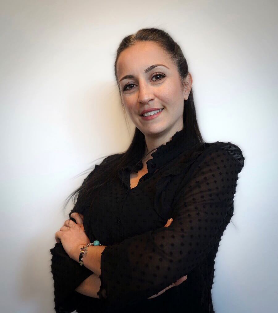 Yasemin HIDIRLI / Grafik Tasarım Yöneticisi